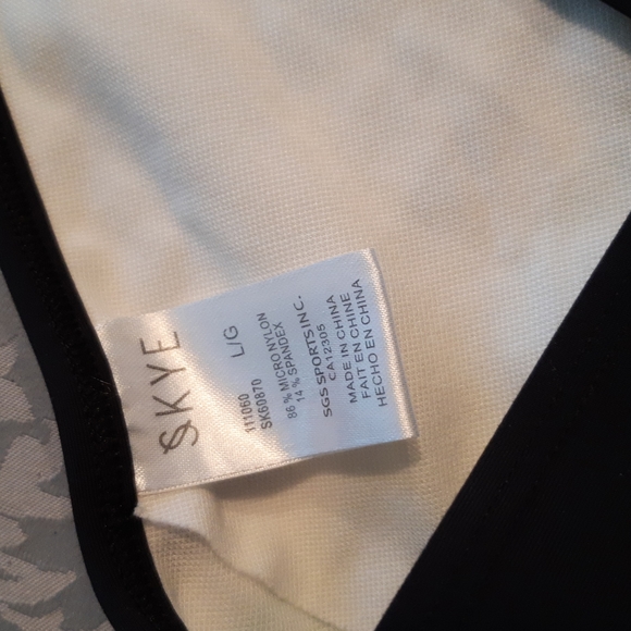 Ladies Sz L Bikini - Picture 3 of 7